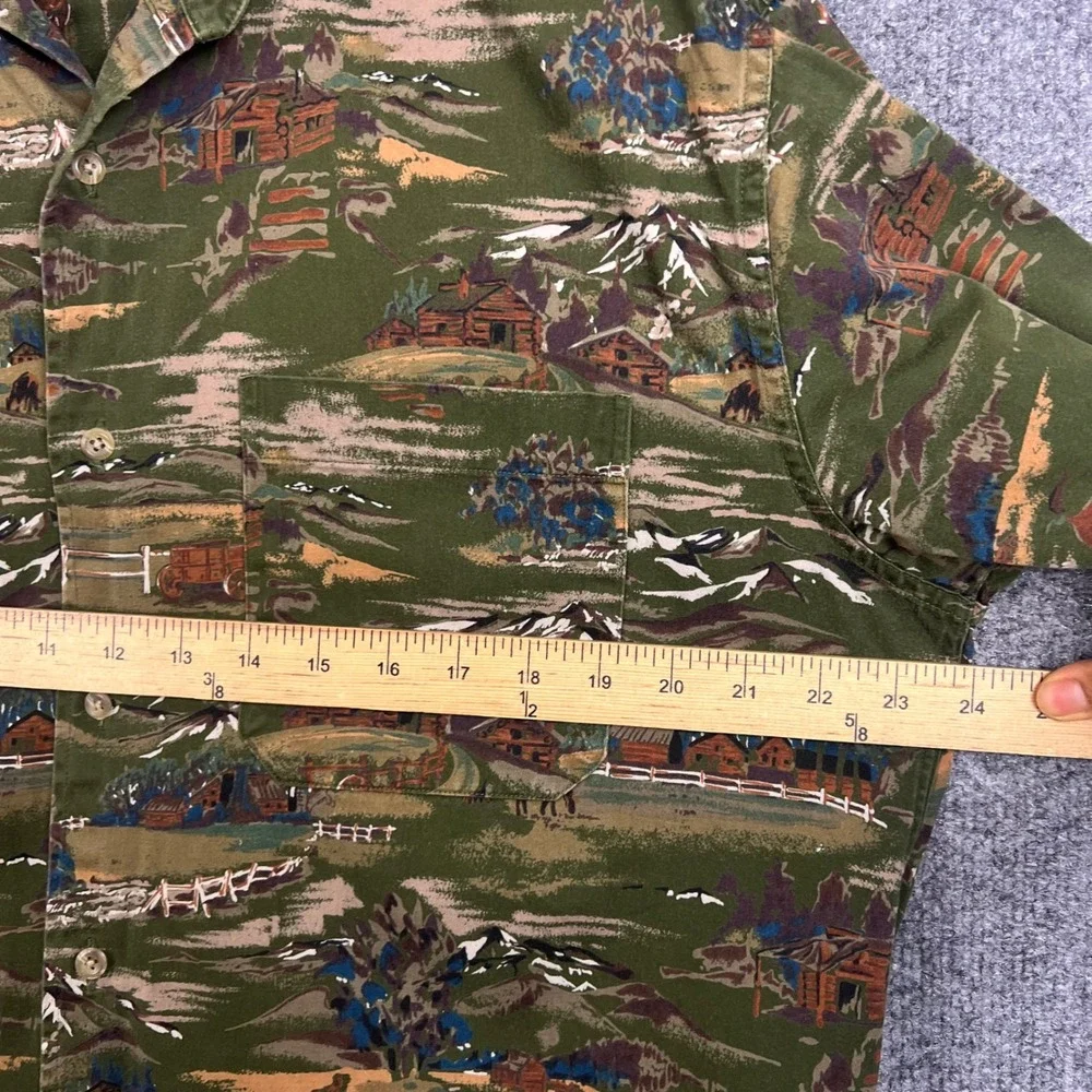 VINTAGE Banana Republic Button Down Mens M Green Scenic Cabin Print Cotton